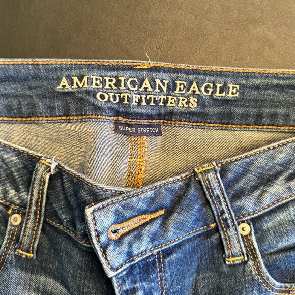 Women's American Eagle Skinny Jeans - Picture 3 of 8